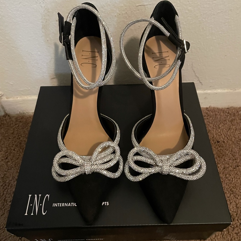 INC International Concepts Black Embellished Heel